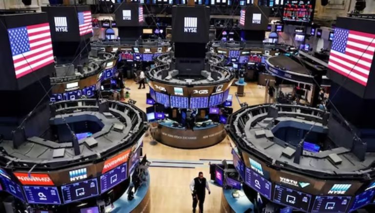 Wall Street sufrió su peor derrumbe desde 2022 por decepcionantes balances de Alphabet y Tesla