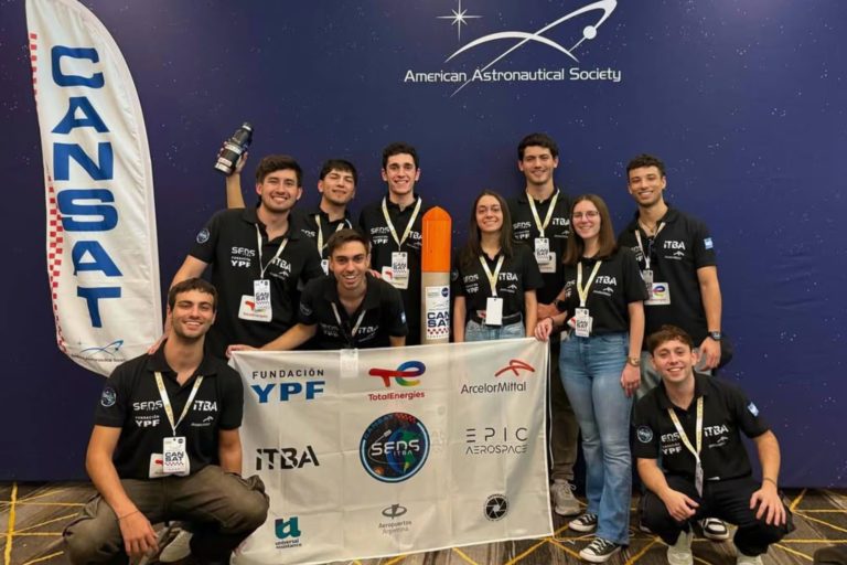 Otra Argentina: estudiantes del ITBA, campeones en una competencia de la NASA