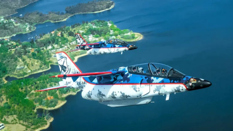 Fábrica Argentina de Aviones: por si le faltaban problemas, ahora tiene su propio escándalo