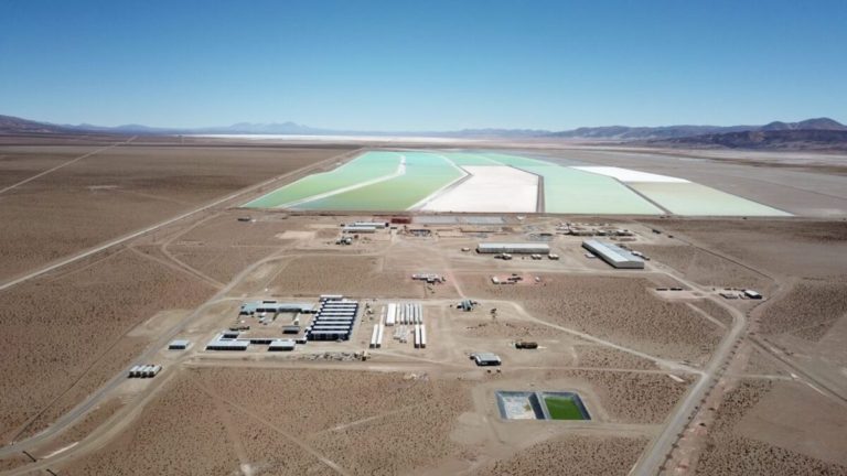El litio en la Argentina, y la carrera por minerales críticos