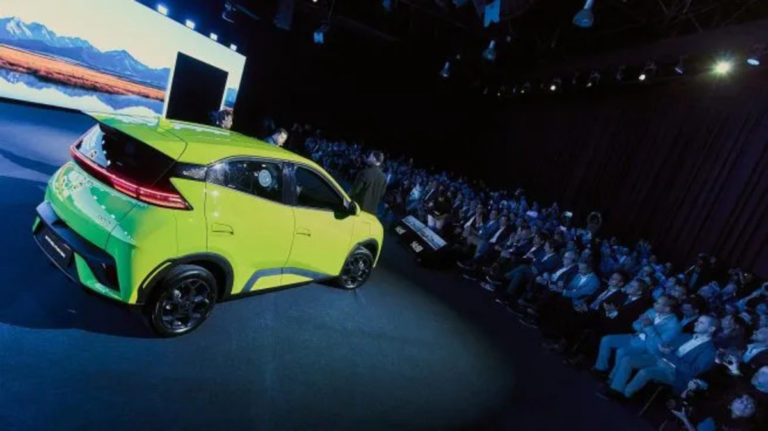La automotriz china BYD inicia operaciones en Argentina con 6 modelos eléctricos e híbridos