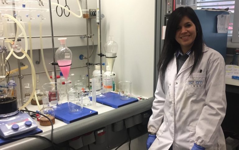 Mandioca misionera: La soberanía del bioplástico, sin resinas importadas