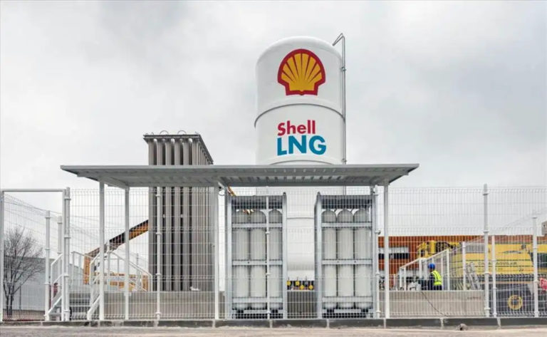 Después de Petronas, Shell se retira del proyecto Argentina LNG