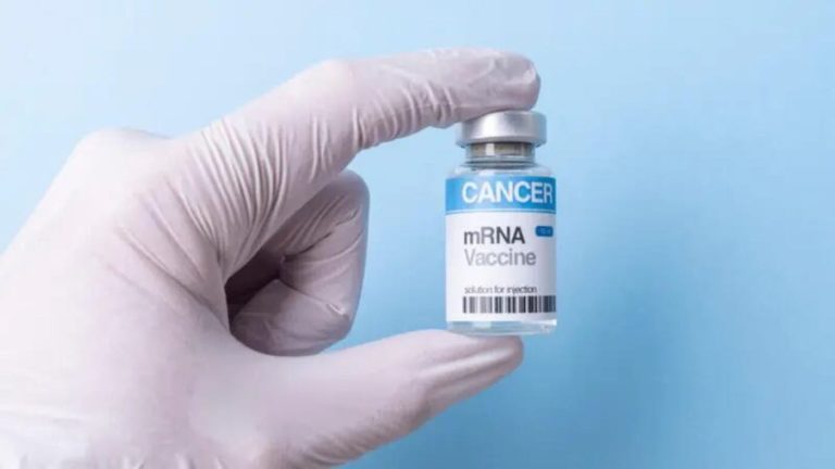 Éxito inicial de una vacuna personalizada contra el cáncer de mama más agresivo