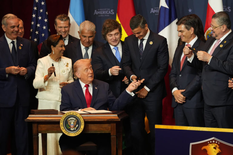 El “Escudo de las Américas”, un paso en la estrategia de Trump hacia la región. Situación de Argentina