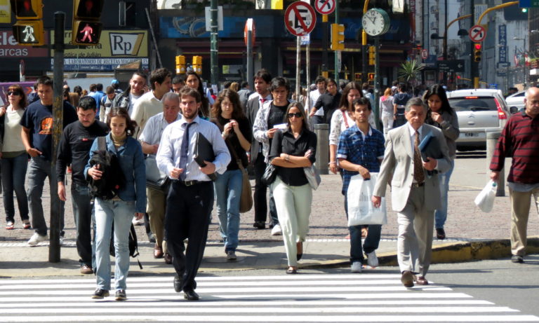 «Hoy no manda la bronca social: hay desilusión, melancolía y tristeza»