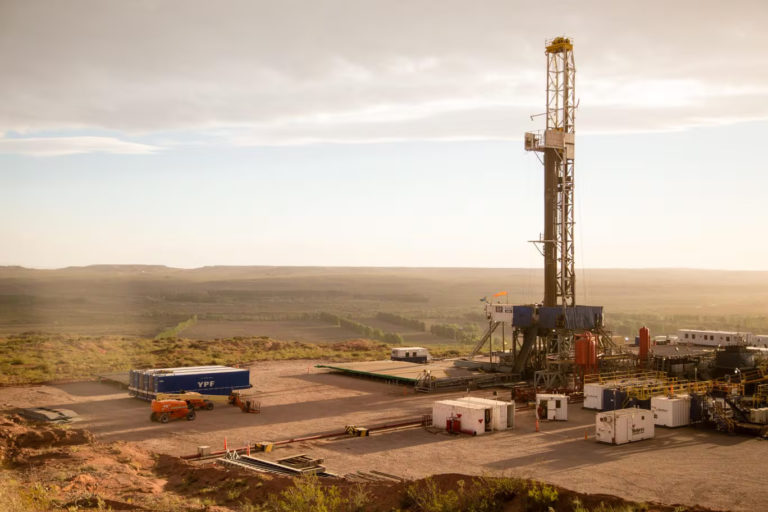 Chevron quiere aumentar su inversión con el RIGI: otros 13.800 millones de dólares