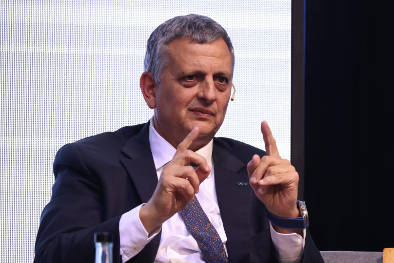 YPF evalúa sumarse al negocio de los data centers con el gas excedente de Vaca Muerta