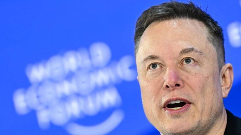 Caen las acciones de SpaceX, tras anunciar una emisión de bonos. Bajan las tecnológicas