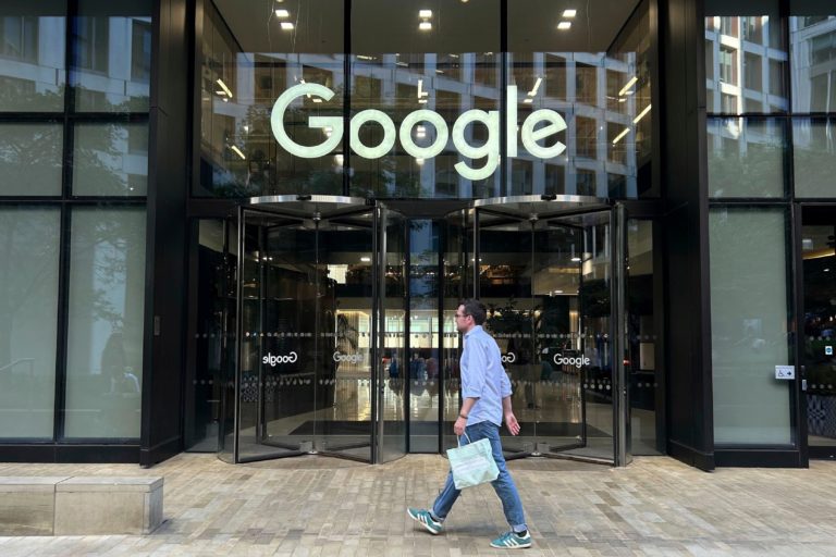 La Unión Europea multó a Google: 1.000 millones de dólares por infringir una norma antimonopolio