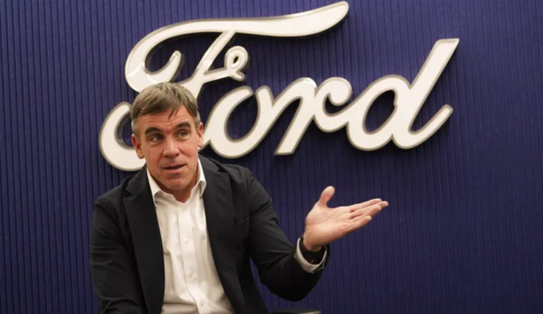 Martín Galdeano, de Ford: «Nuestra competencia ya no es la fábrica de al lado, son China y Tailandia»