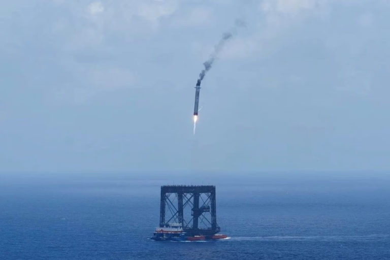 SpaceX tiene competencia: China y Japón ya capturan cohetes reutilizables