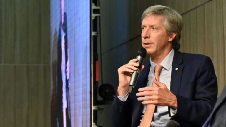 Un Banco Central «como el de Perú»: el espejismo de un modelo sin crecimiento