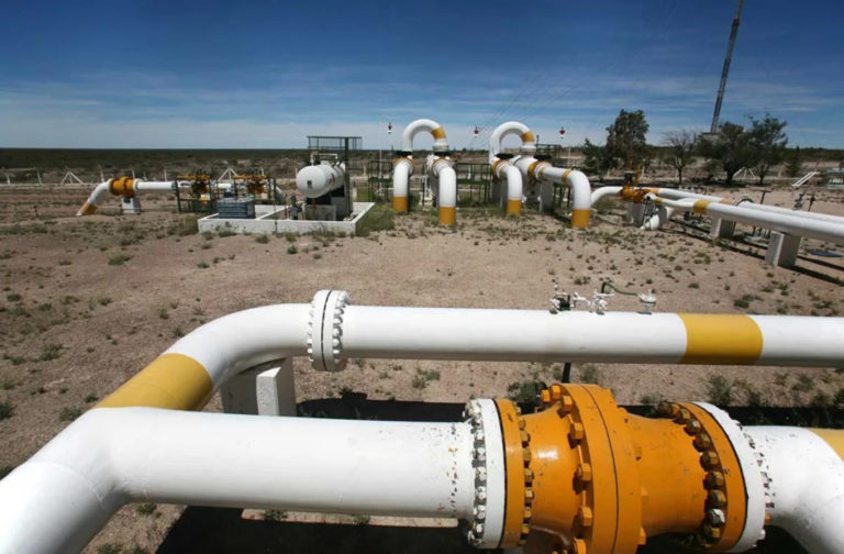 El gobierno negocia que TGN y TGS finalicen obras paralizadas del Gasoducto Norte