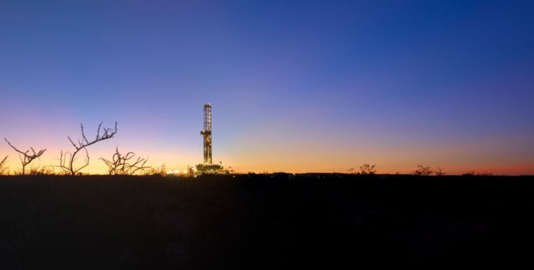 Las dos caras del RIGI: aumentan las regalías, pero deja de lado a la industria argentina