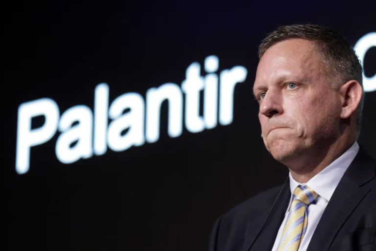 Peter Thiel pone un pie en Vaca Muerta con una apuesta (menor) en la petrolera de Galuccio