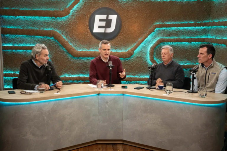 Juan José Aranguren y Gustavo Lopetegui (Macri): «Los beneficios del Súper RIGI no son sostenibles»