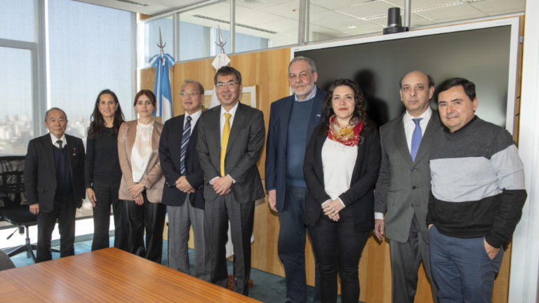 El CONICET y AOTS de Japón exploran oportunidades de cooperación tecnológica