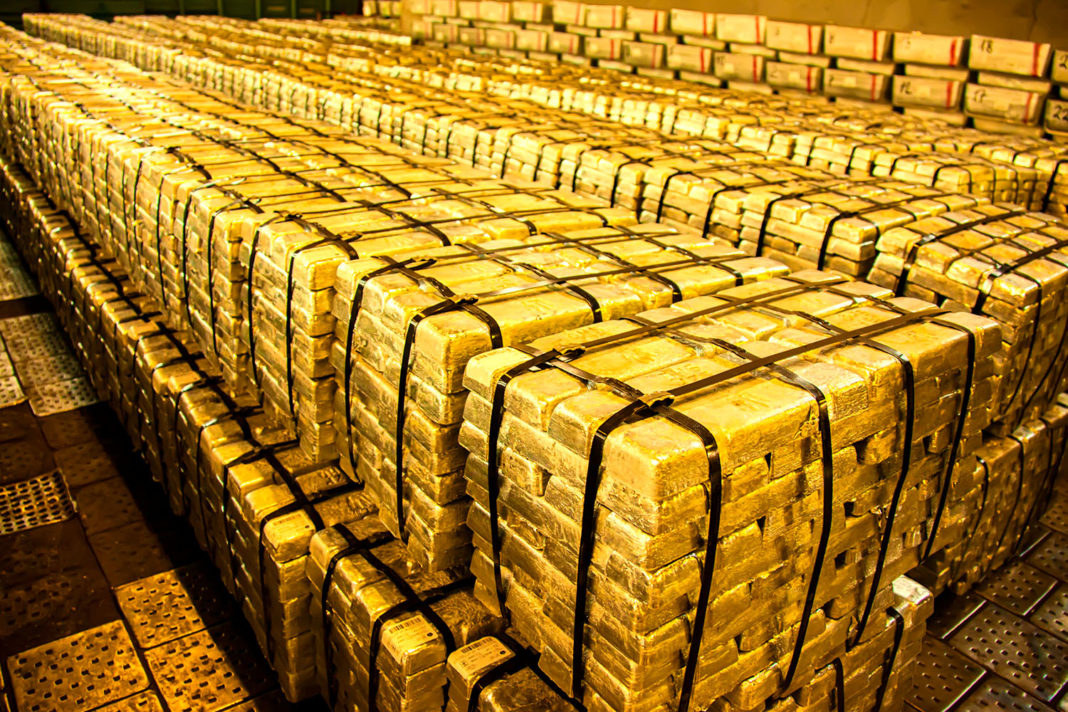 aceleran la compra de oro