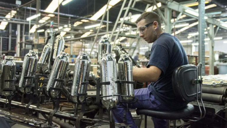 J.P. Morgan anticipó una recesión en Argentina en el tercer trimestre
