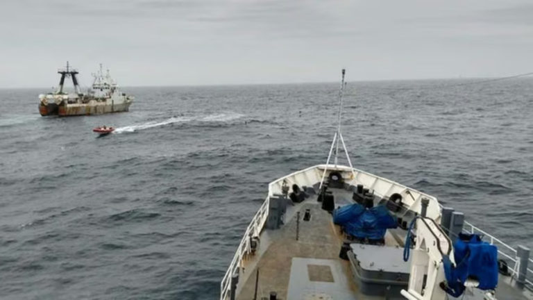Demanda colectiva por más de u$s26.000 millones a pesqueras que operan en las Malvinas